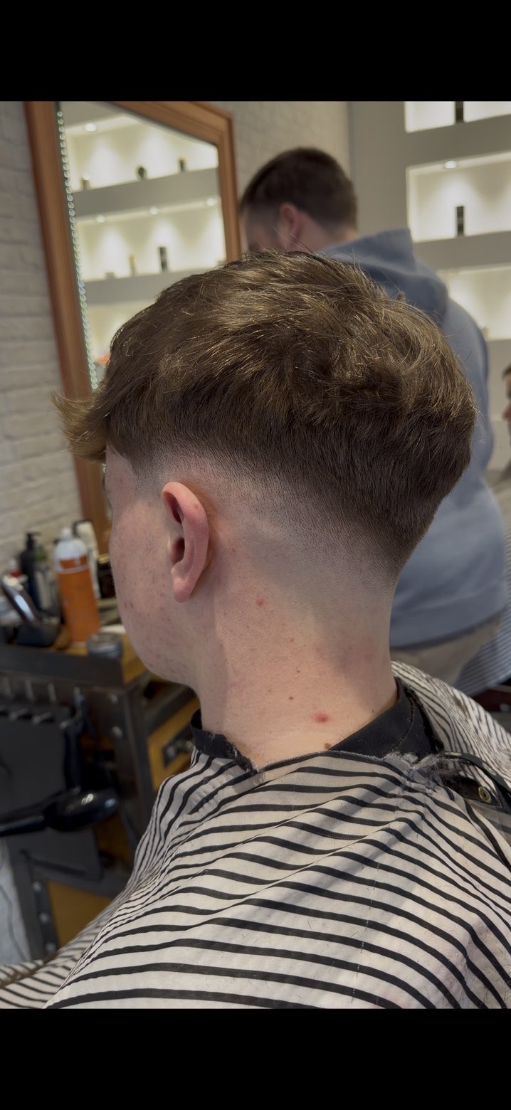 Fresh skin fade haircut by joevalhair