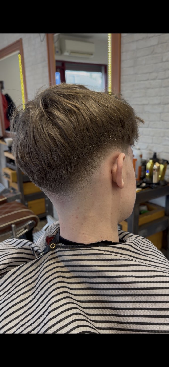 Finished skin fade haircut by joevalhair